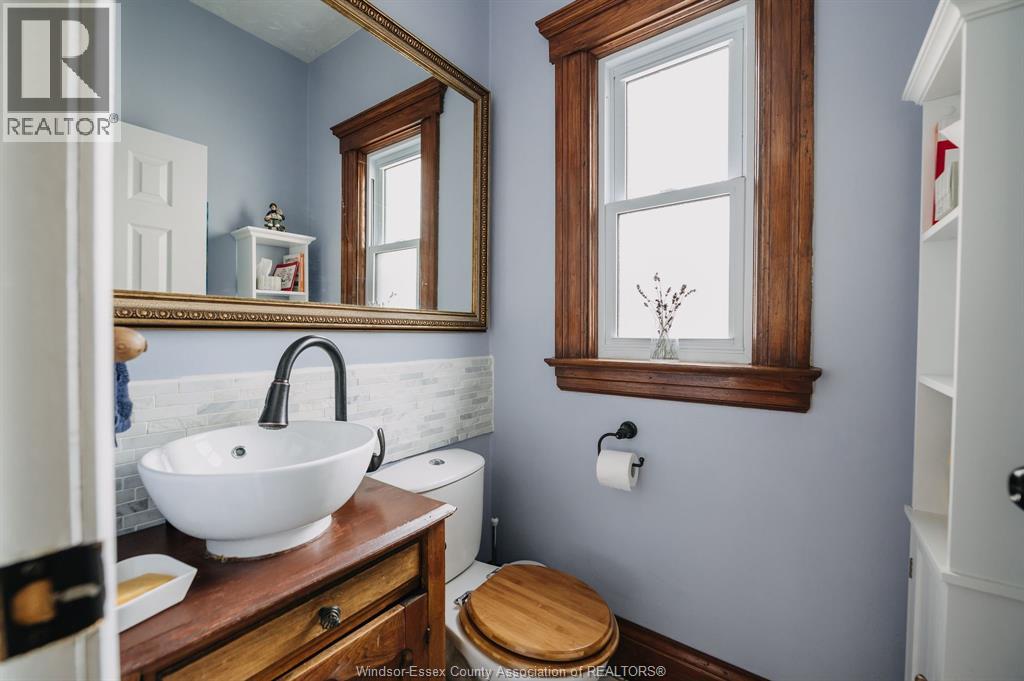 819 Windermere - 16