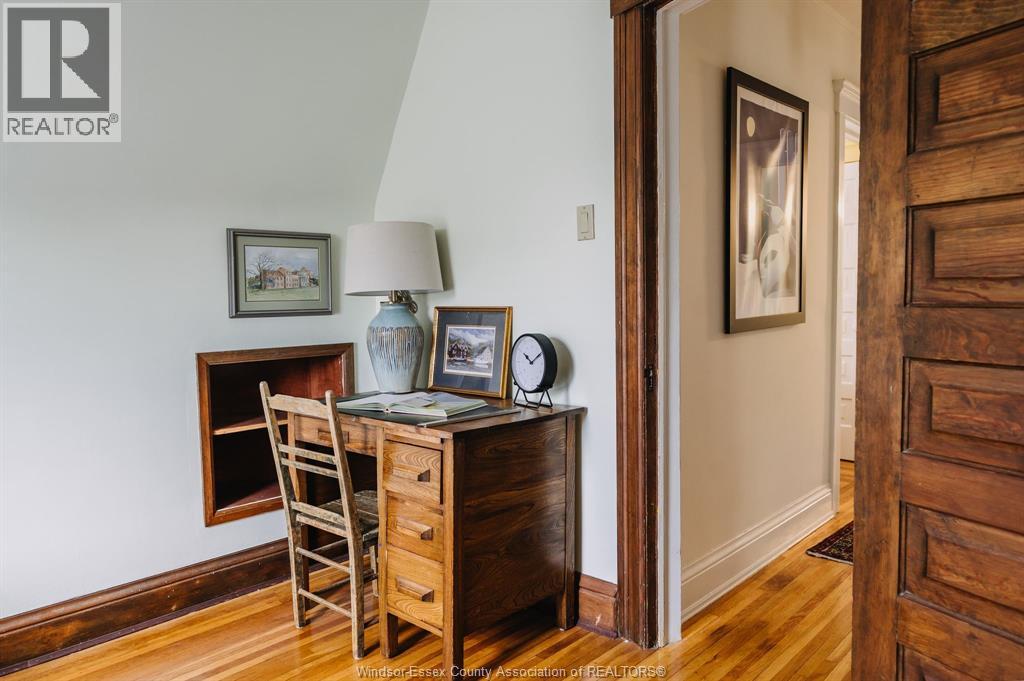819 Windermere - 35