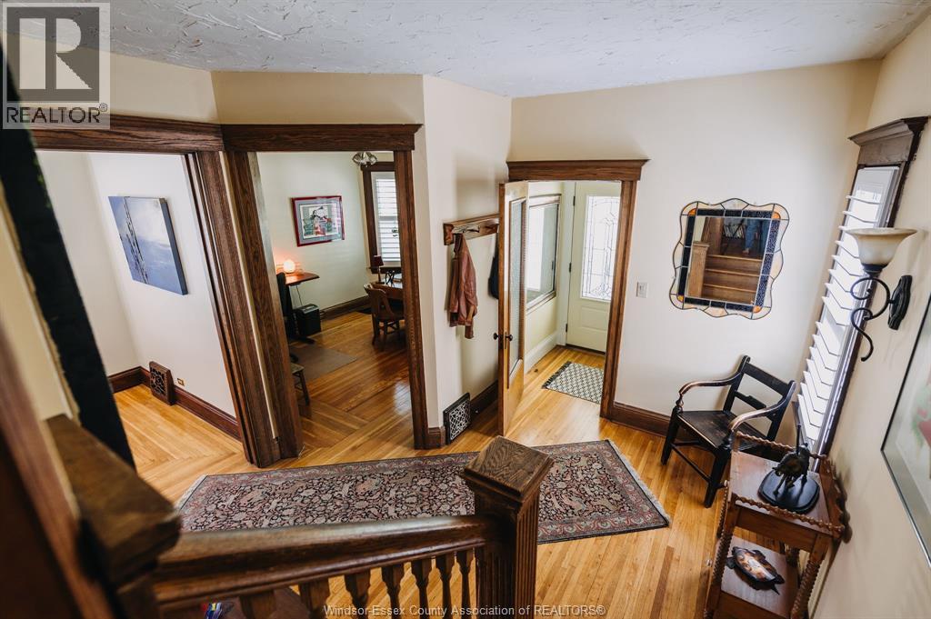 819 Windermere - 18