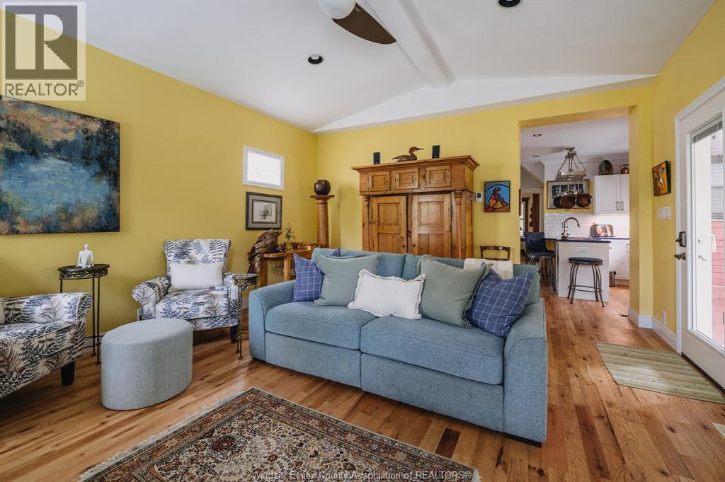 819 Windermere - 15