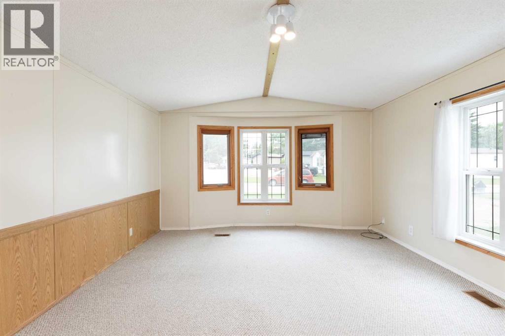 315 Meadow Drive - 5