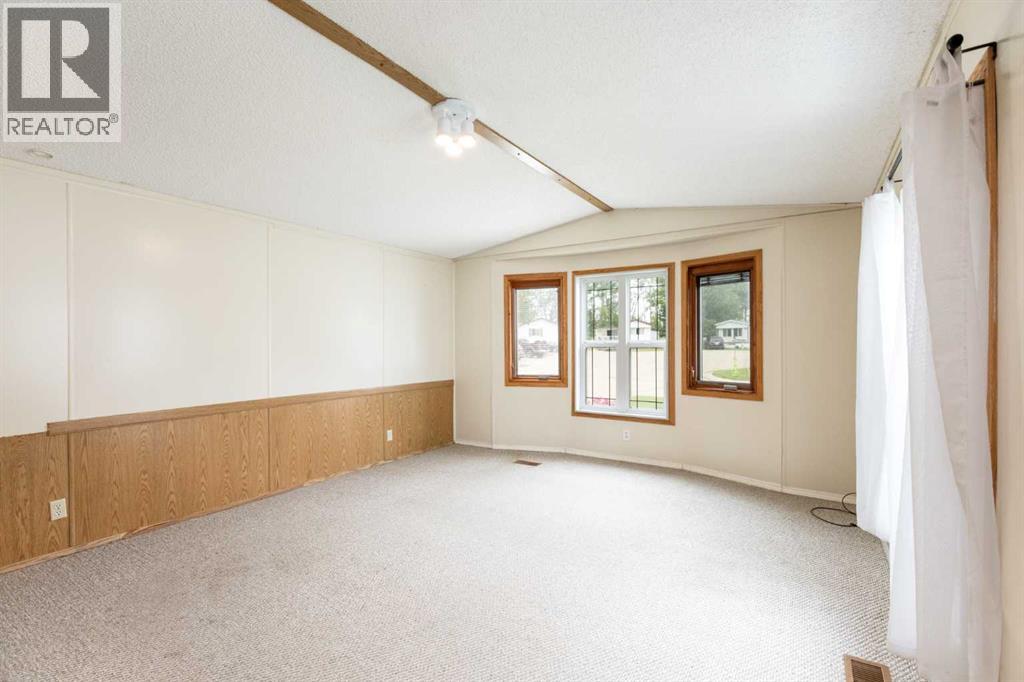 315 Meadow Drive - 4