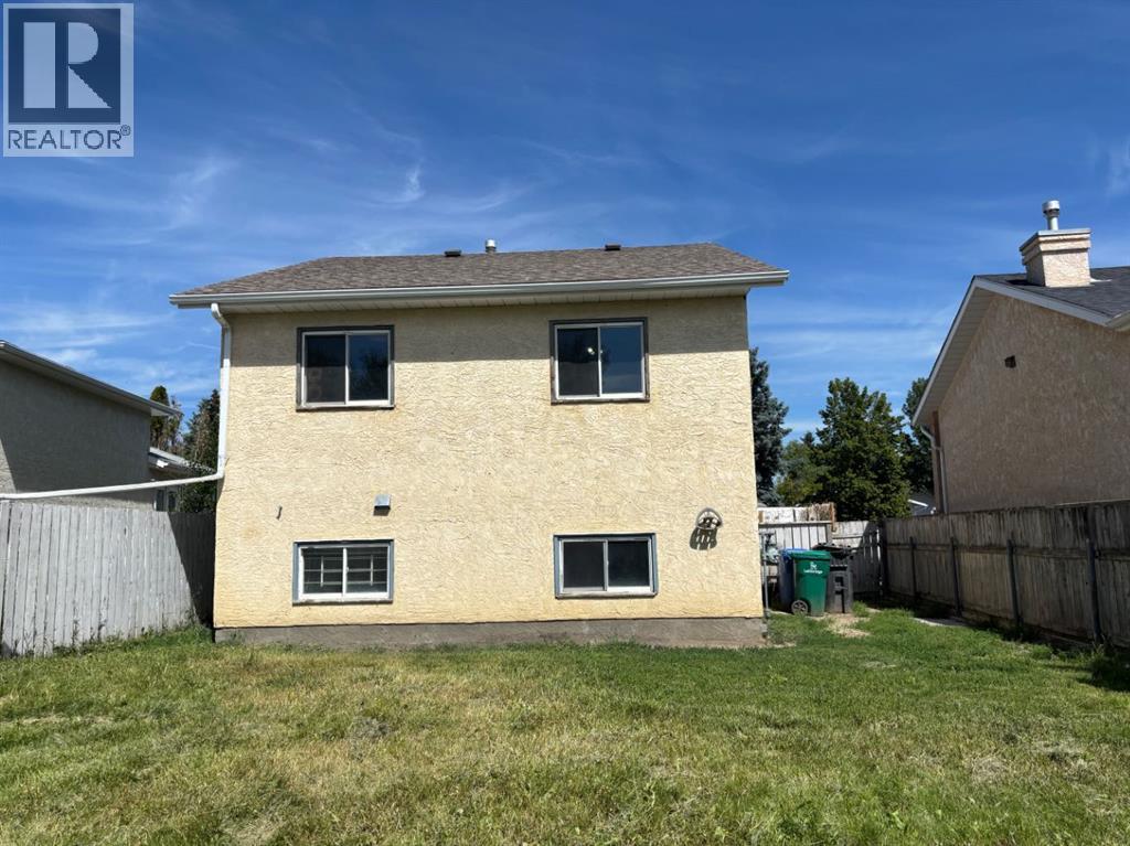 506 columbia Boulevard W - 32