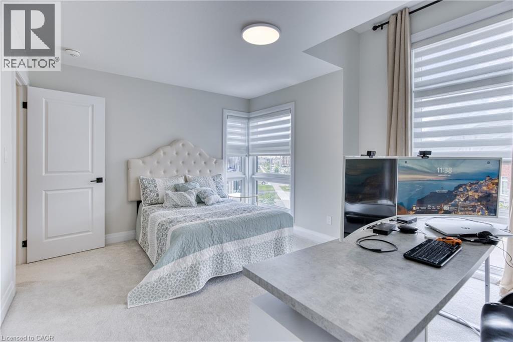 71 IAN ORMSTON Drive - Image 44