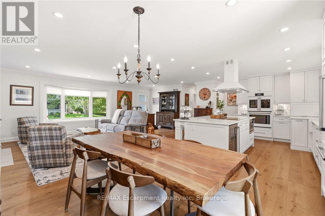 2113 COURTLAND DRIVE - 14