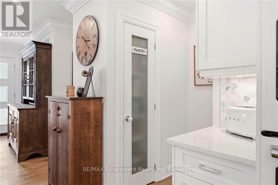 2113 COURTLAND DRIVE - 29
