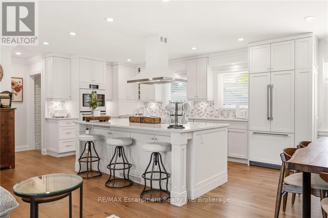 2113 COURTLAND DRIVE - 3