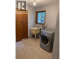 1146 Sluggett Rd, Central Saanich, BC V8M1E9 Photo 13