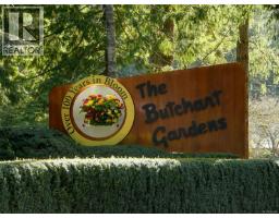 1146 Sluggett Rd, Central Saanich, BC V8M1E9 Photo 20