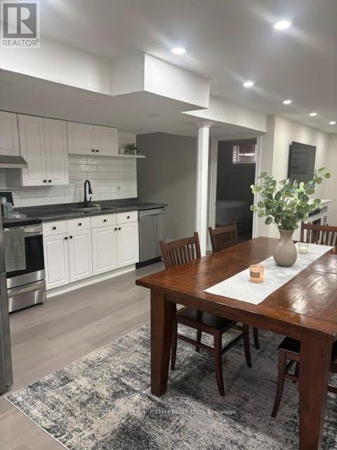 4 LISTER DRIVE - Image 21