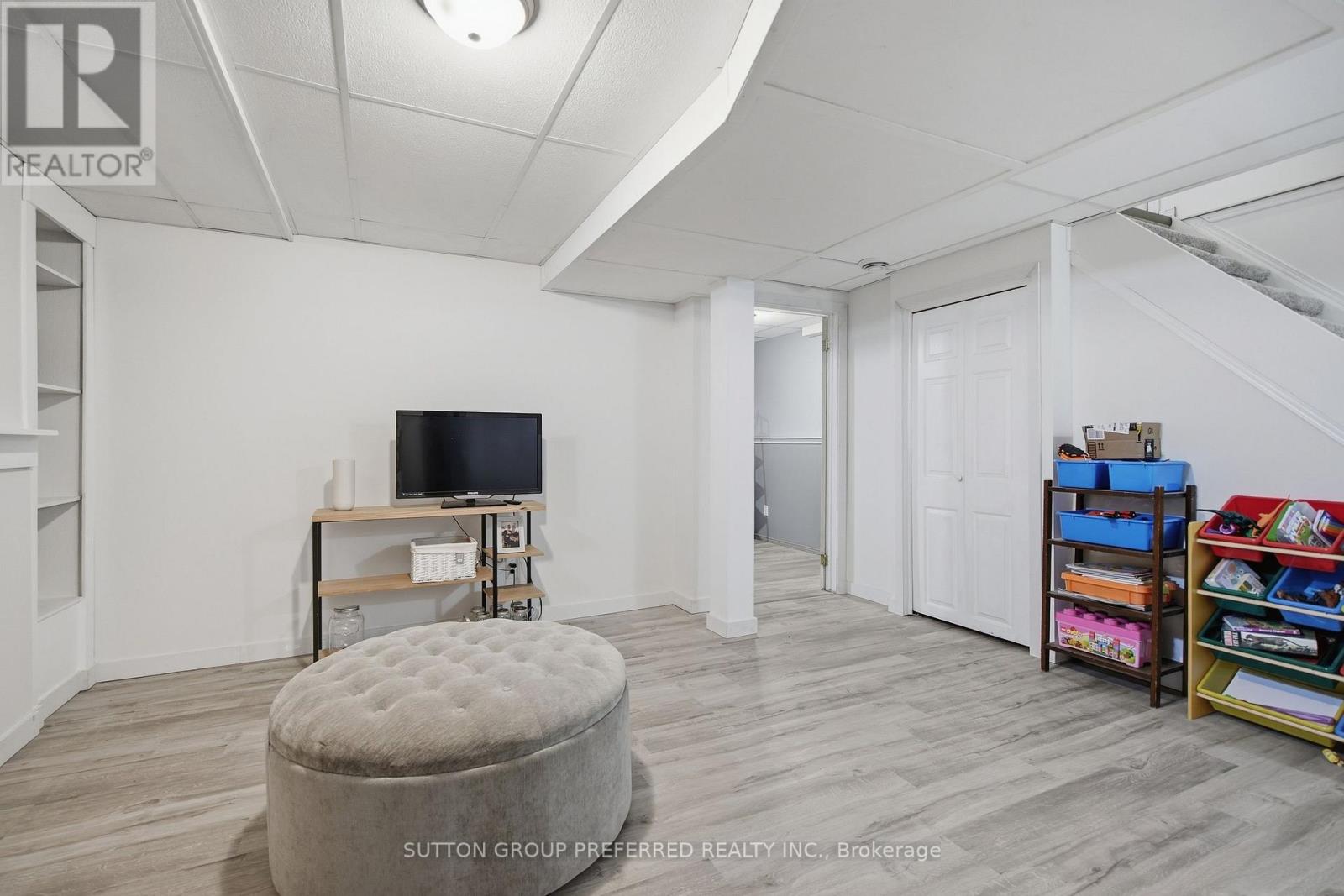 227 EDMUNDS PLACE - 32