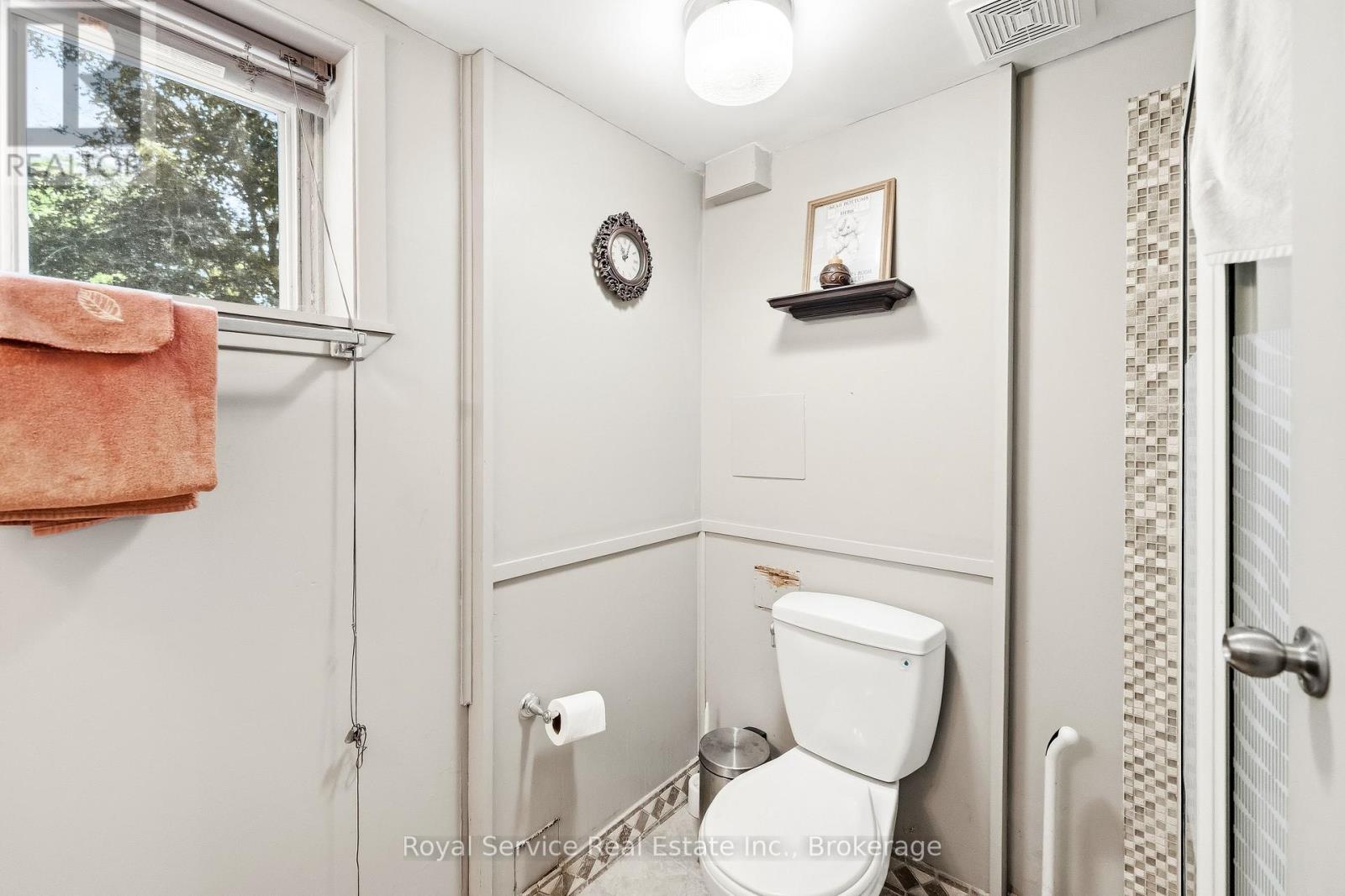 50 PERCY STREET - Image 35