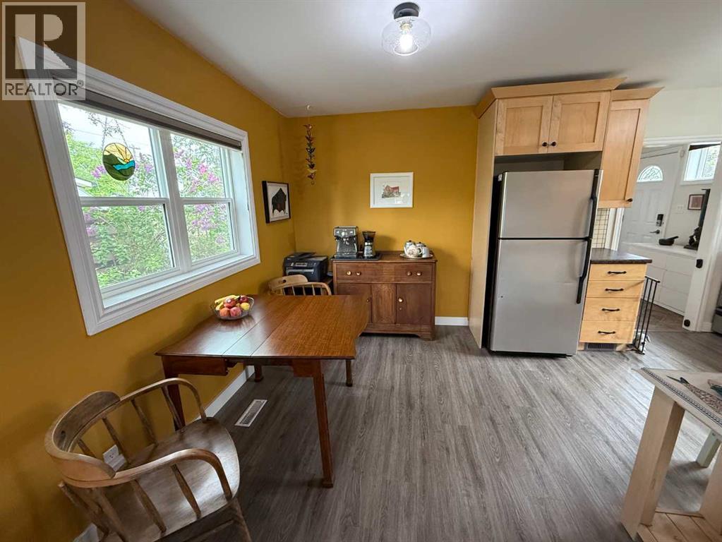 4920 51 Avenue - 7
