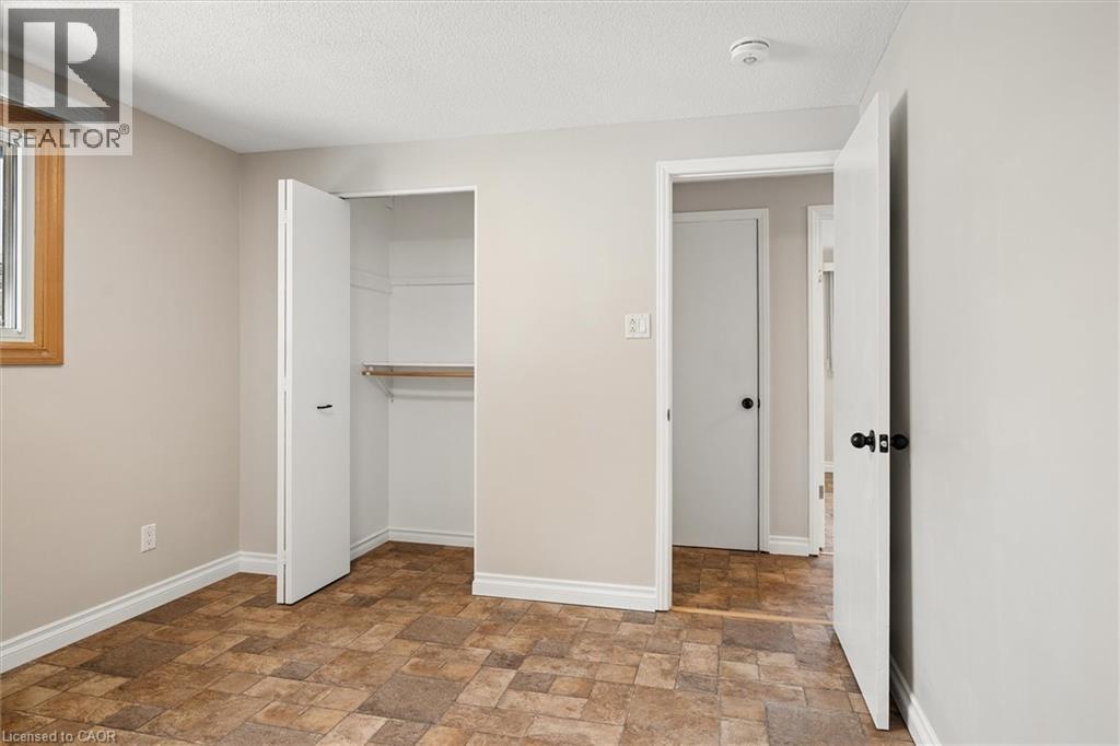 156 TRAYNOR Avenue - 36