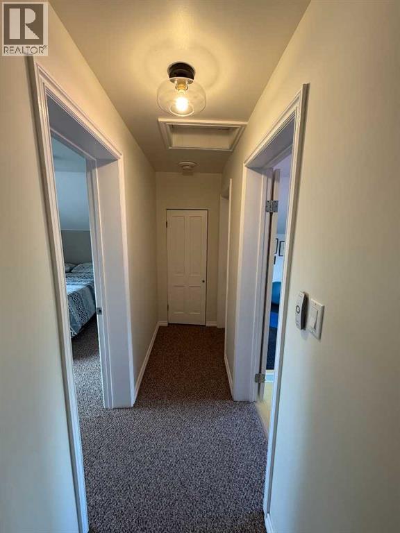 4920 51 Avenue - 24