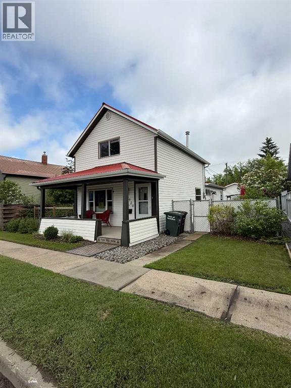 4920 51 Avenue - 4