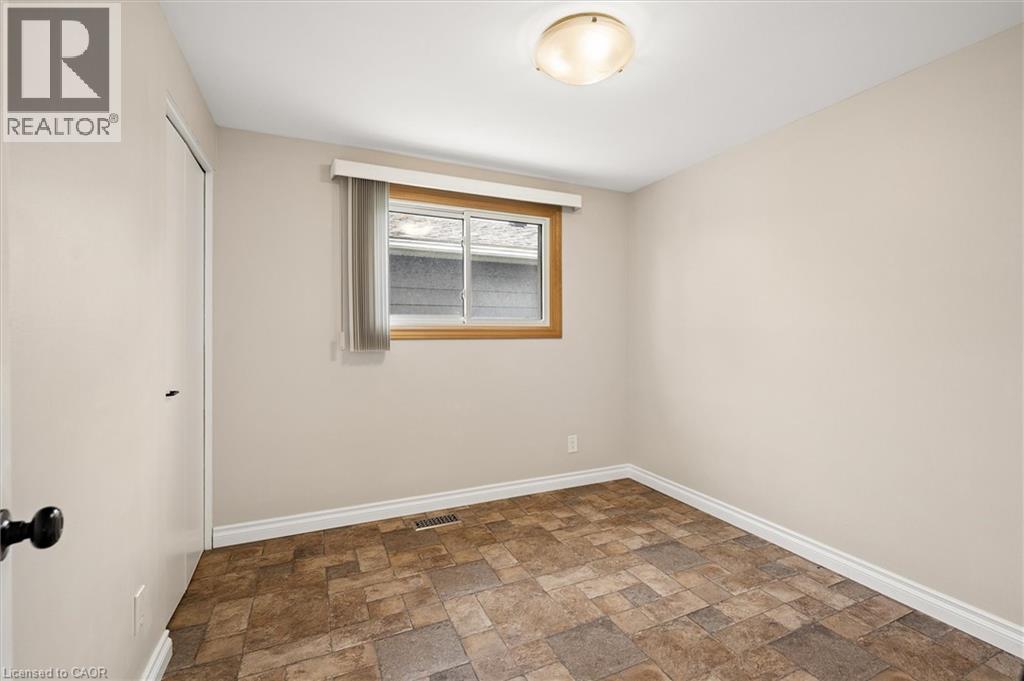 156 TRAYNOR Avenue - 37