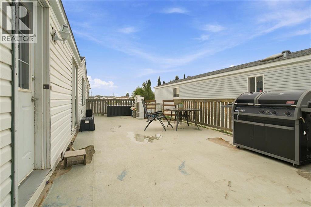 10807 97 Street - 23
