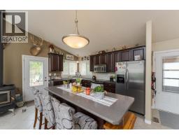Laundry room - 25800 West Lake Road, Prince George, BC V2N6H6 Photo 7
