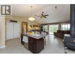 25800 West Lake Road, Prince George, BC V2N6H6 Photo 8