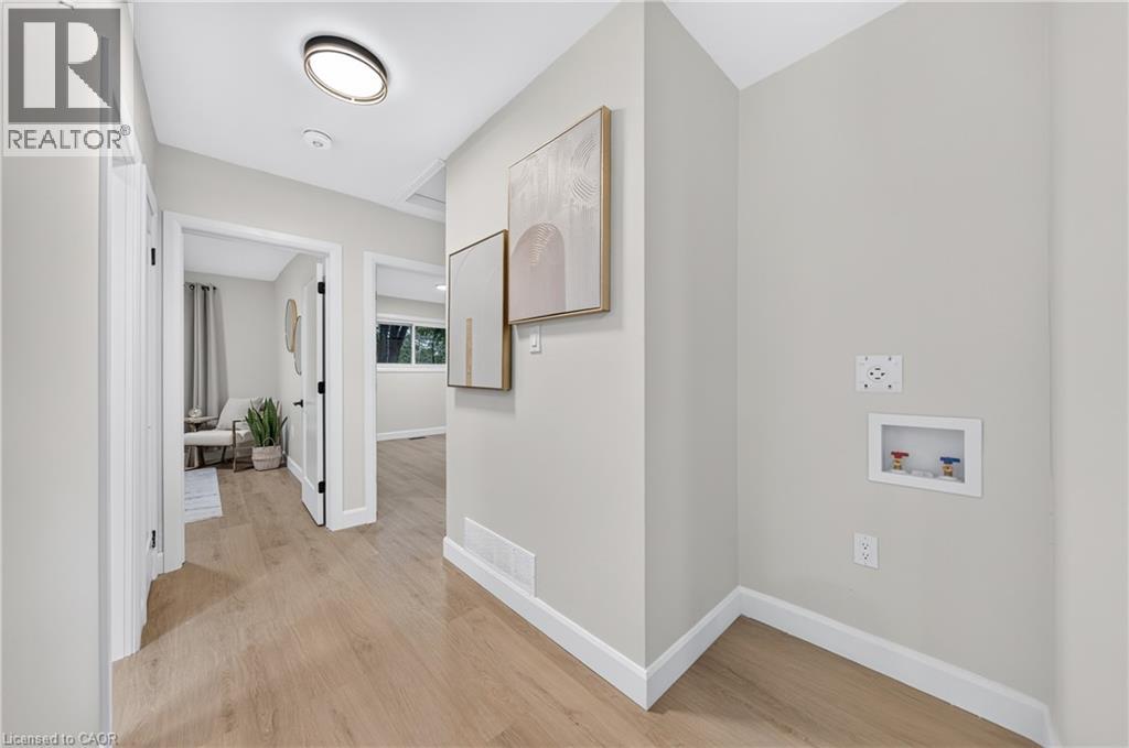 70 RICHMOND Street - Image 17