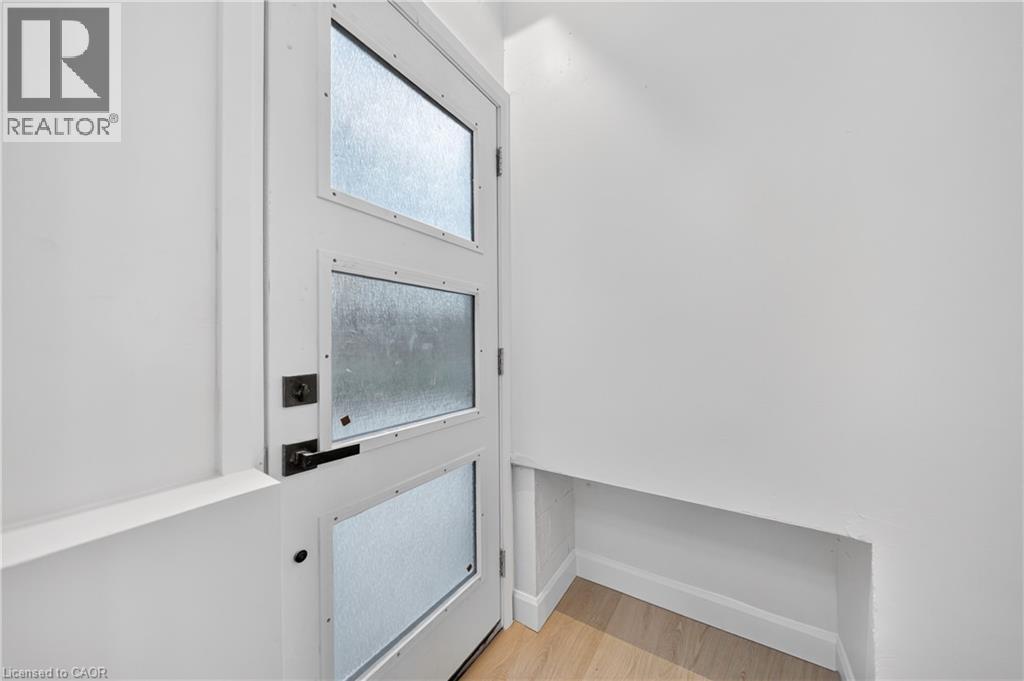 70 RICHMOND Street - Image 28