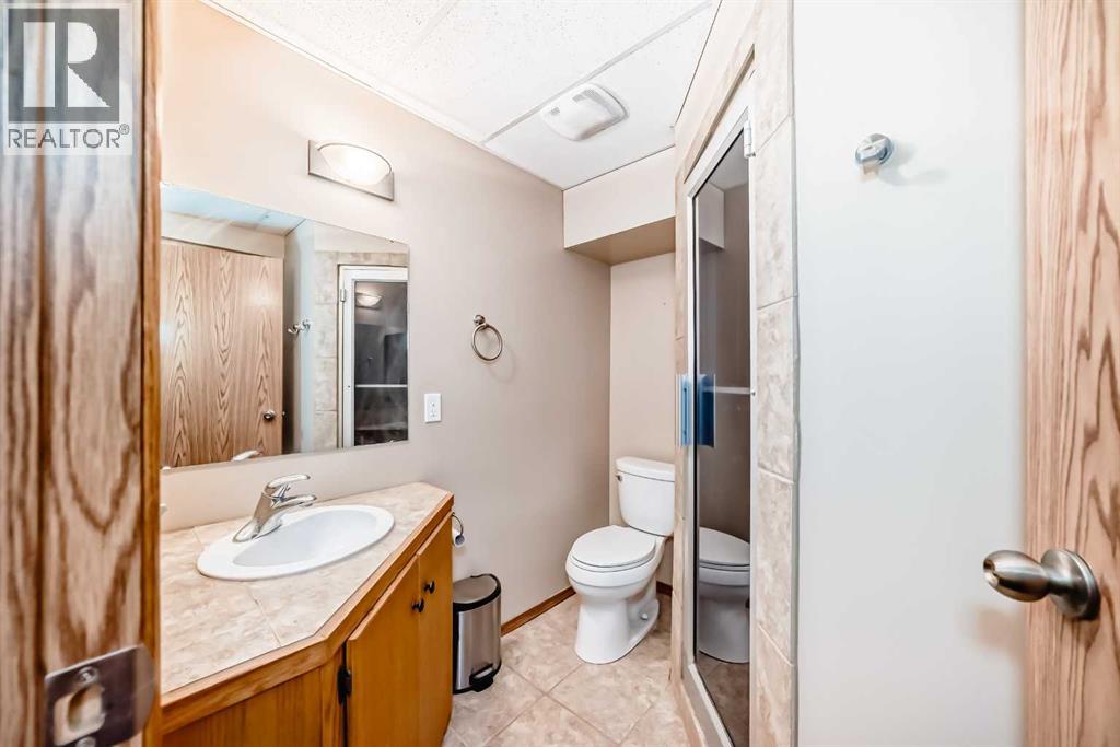 263 Coral Keys Drive NE - 42