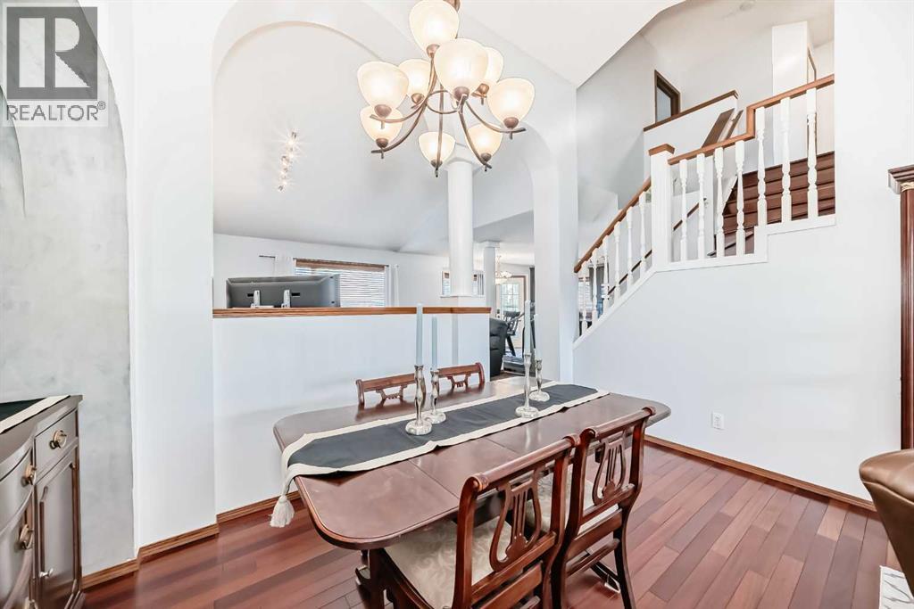 263 Coral Keys Drive NE - 10