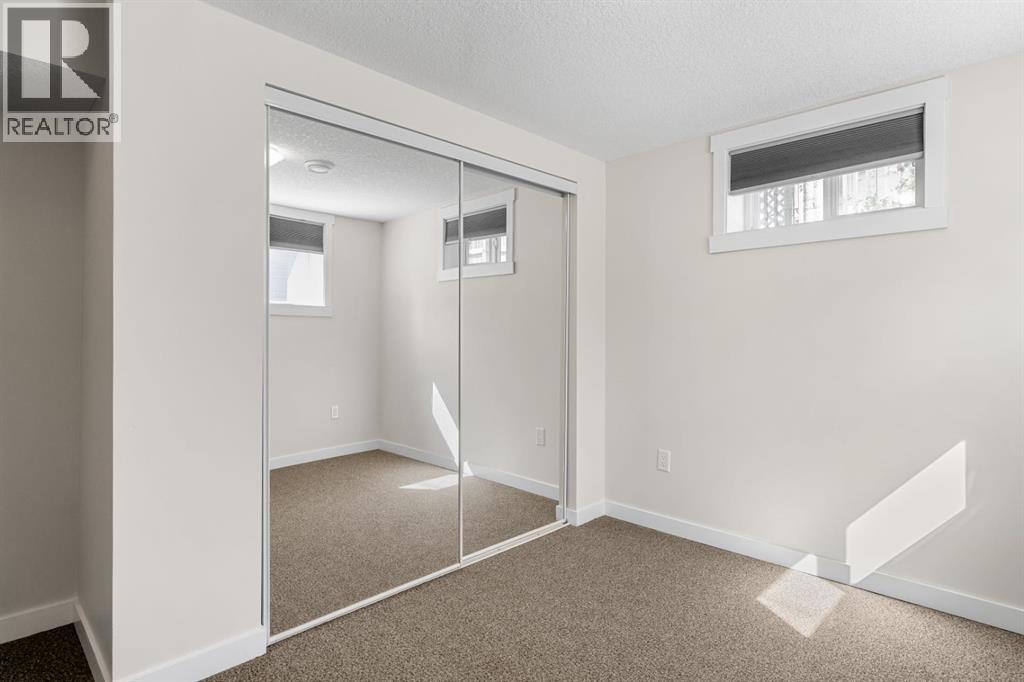 1207 40 Avenue NW - 22