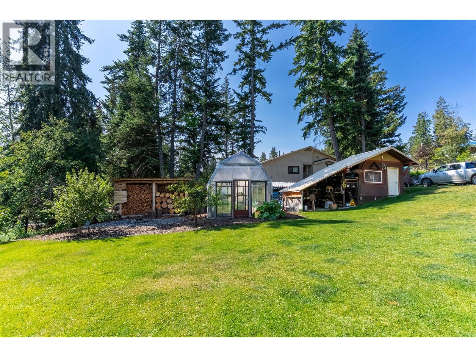 9144 KNOUFF LAKE Road - Image 42