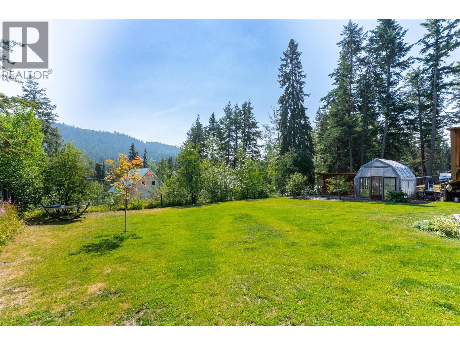9144 KNOUFF LAKE Road - 39