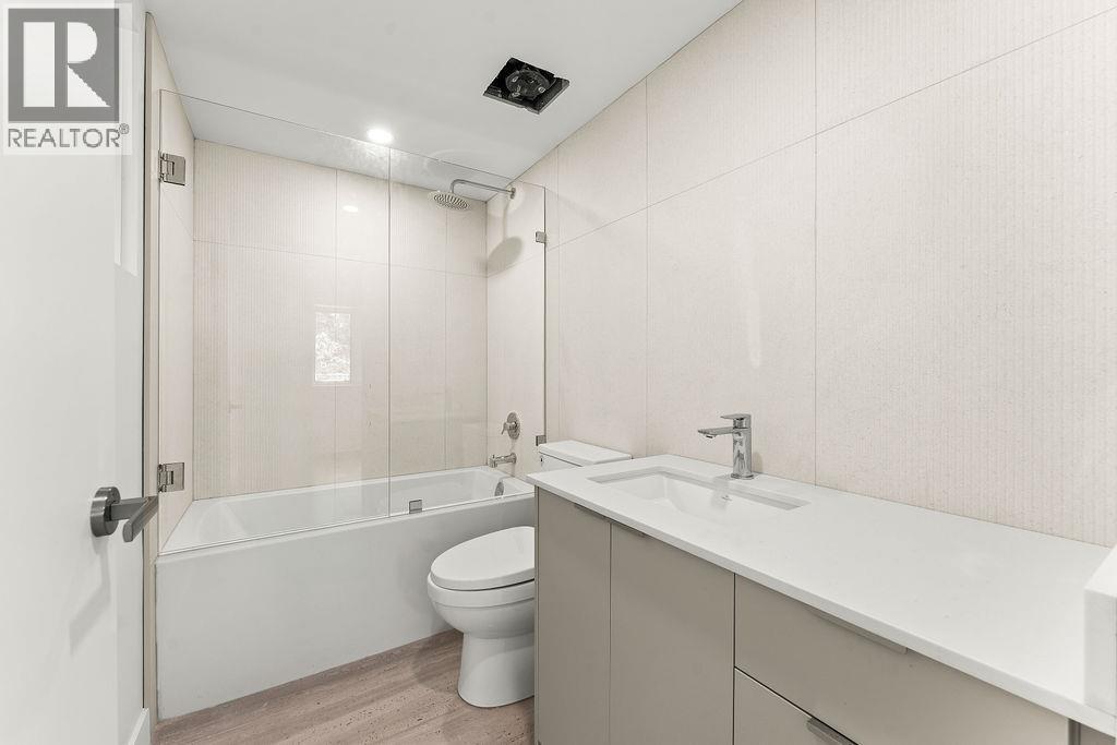 2 Bed, 2 Bath House for Sale in Vancouver – 4516 HEATHER STREET, Vancouver – MLS# R3148552 - Image 23