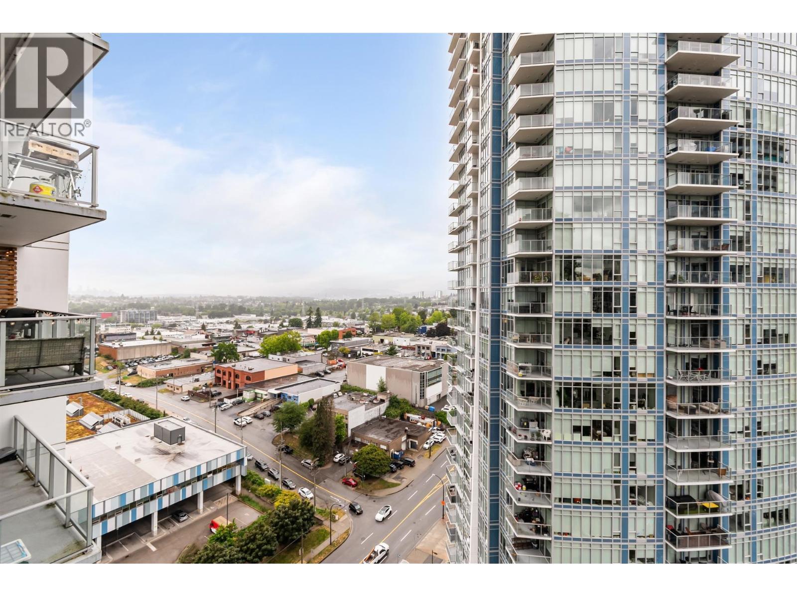 1 Bed, 1 Bath House for Sale in Burnaby – 1801 1888 GILMORE AVENUE, Burnaby – MLS# R3148556 - Image 13