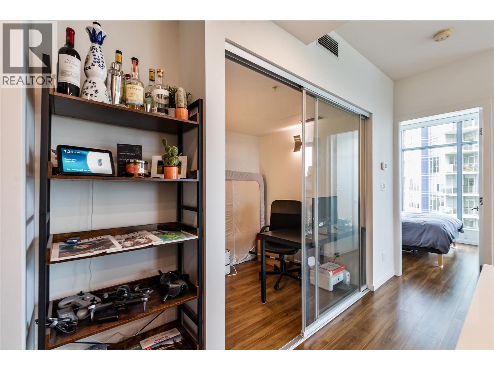 1 Bed, 1 Bath House for Sale in Burnaby – 1801 1888 GILMORE AVENUE, Burnaby – MLS# R3148556 - Image 19