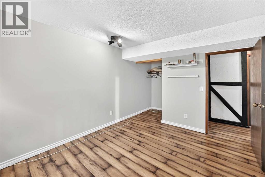 91 Castleridge Crescent NE - 26