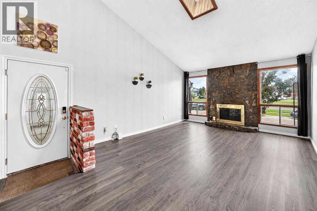 91 Castleridge Crescent NE - 6