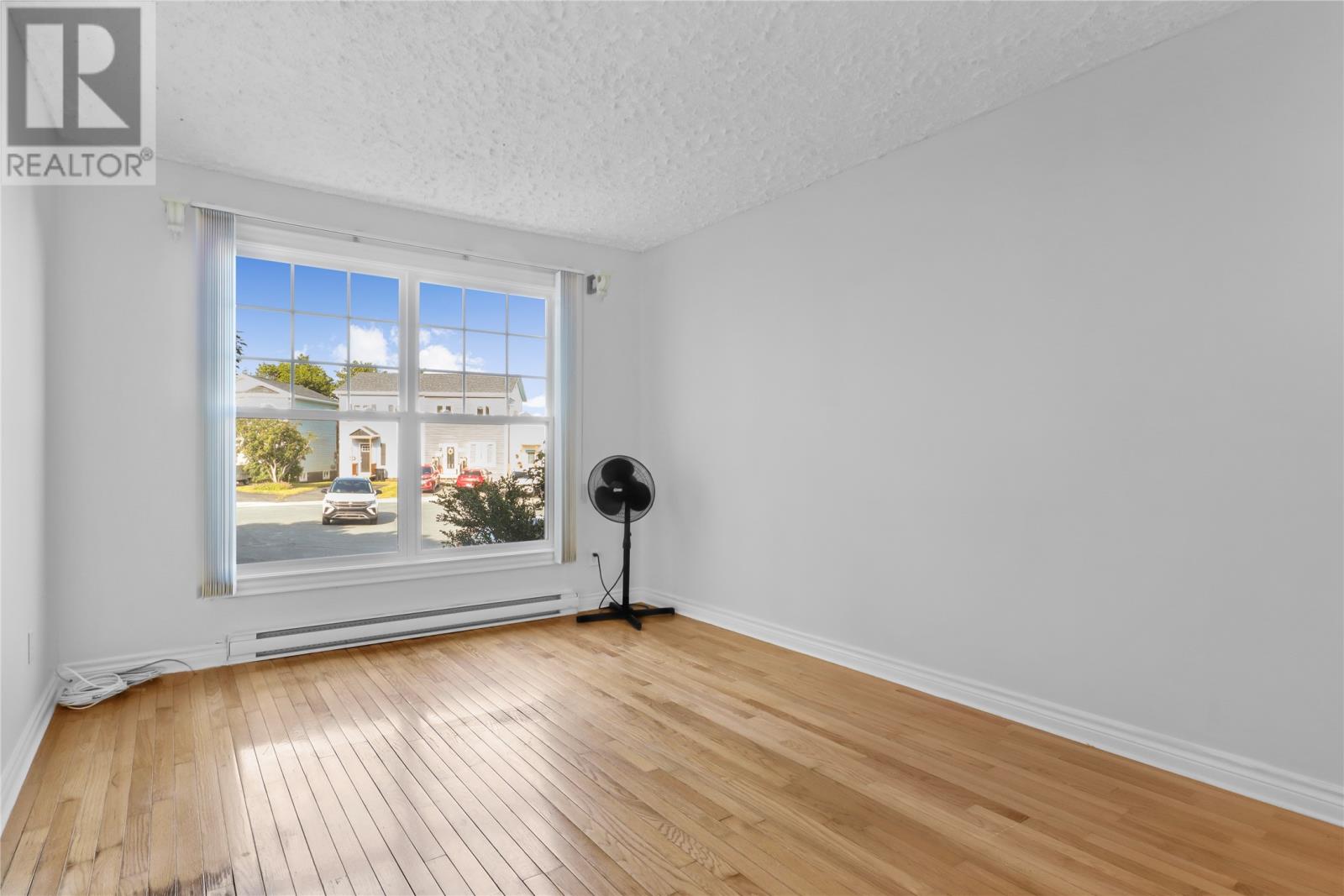 27 Robinsons Place - Image 3