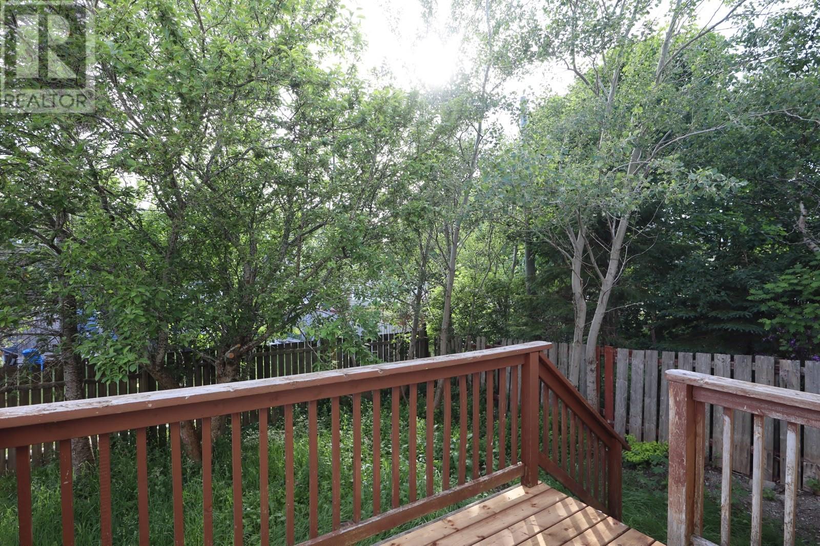 27 Robinsons Place - Image 14