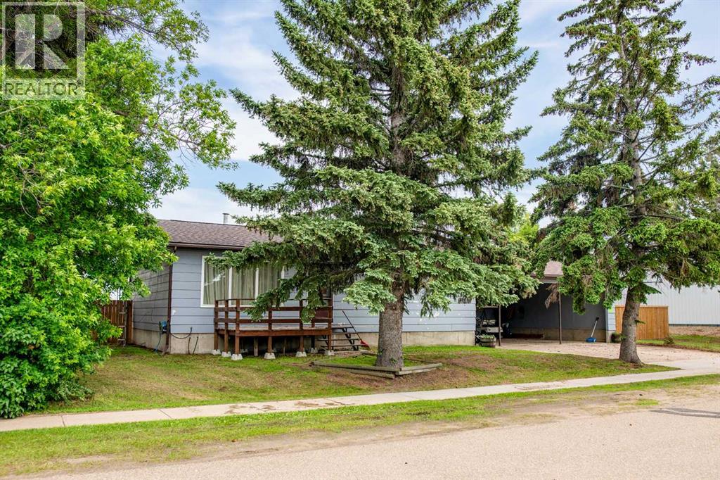 4911 51 Street - 24