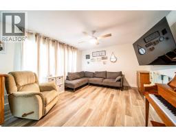 Dining room - 4911 51 Street, Czar, AB T0B0Z0 Photo 6