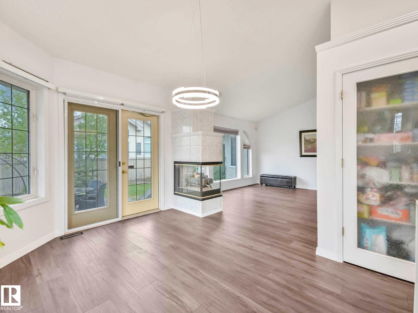 1217 115A ST NW - 18