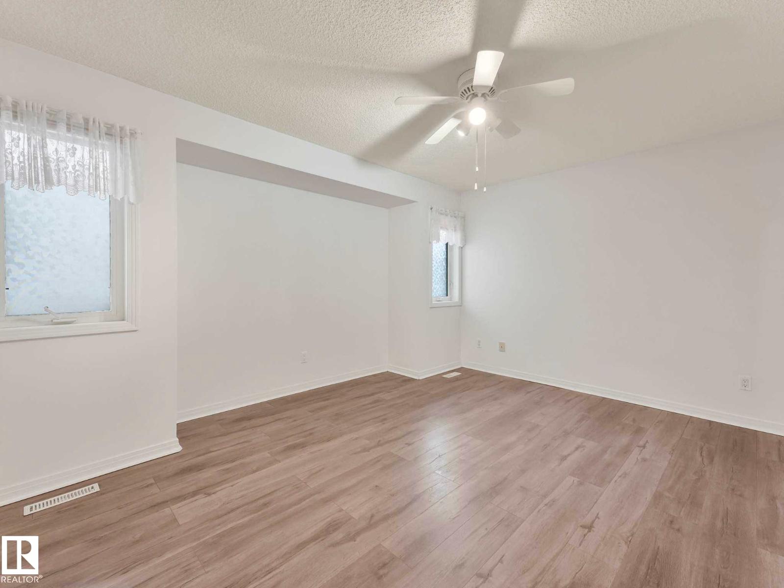 1217 115A ST NW - 26