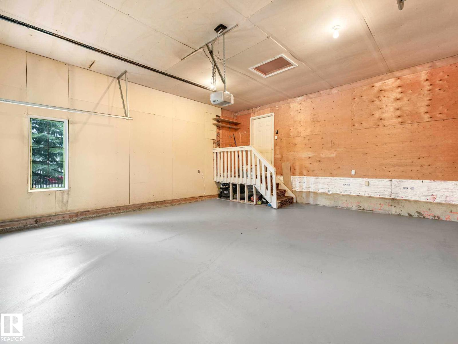 1217 115A ST NW - 52