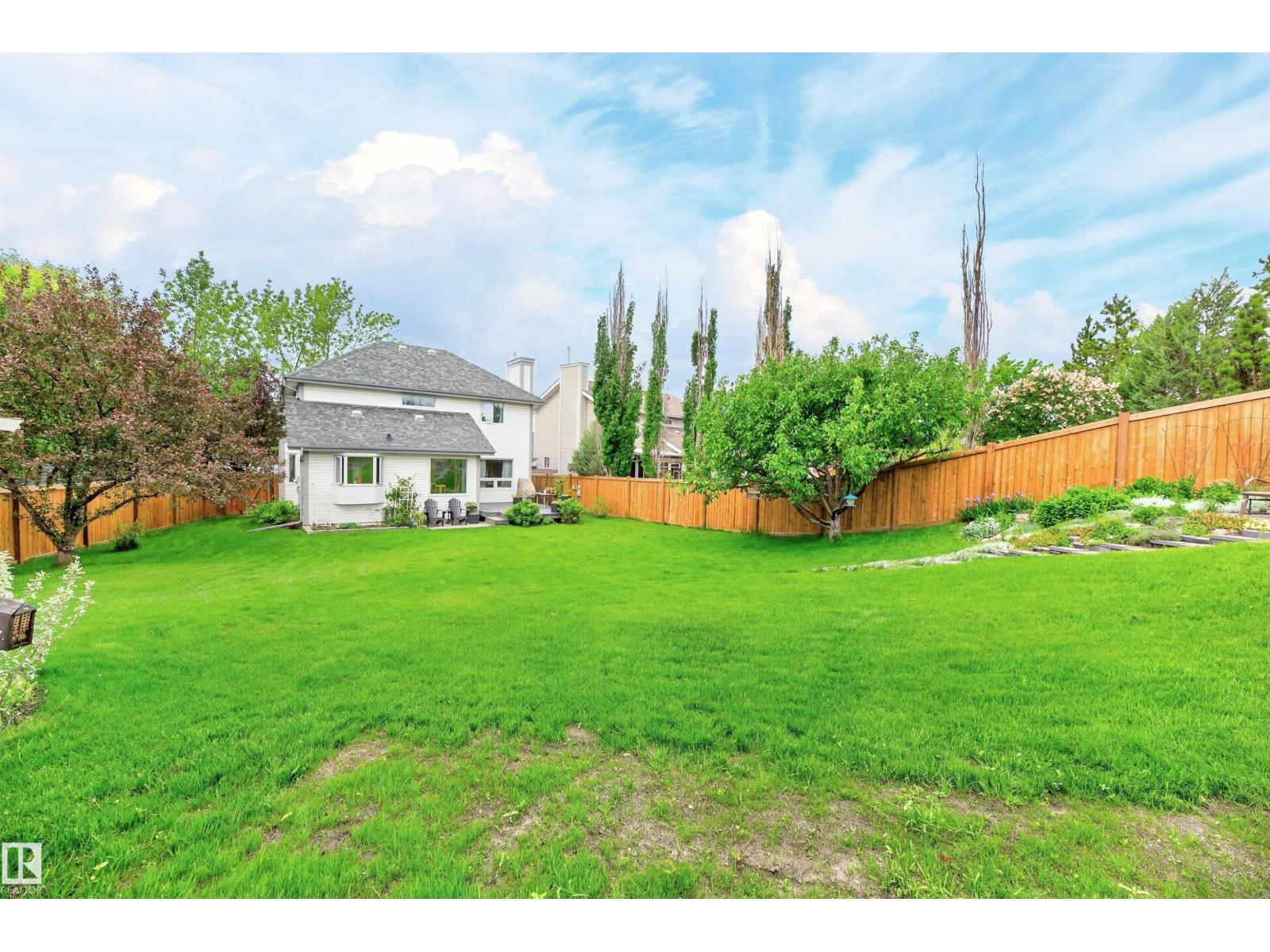 139 LILAC LN - 12