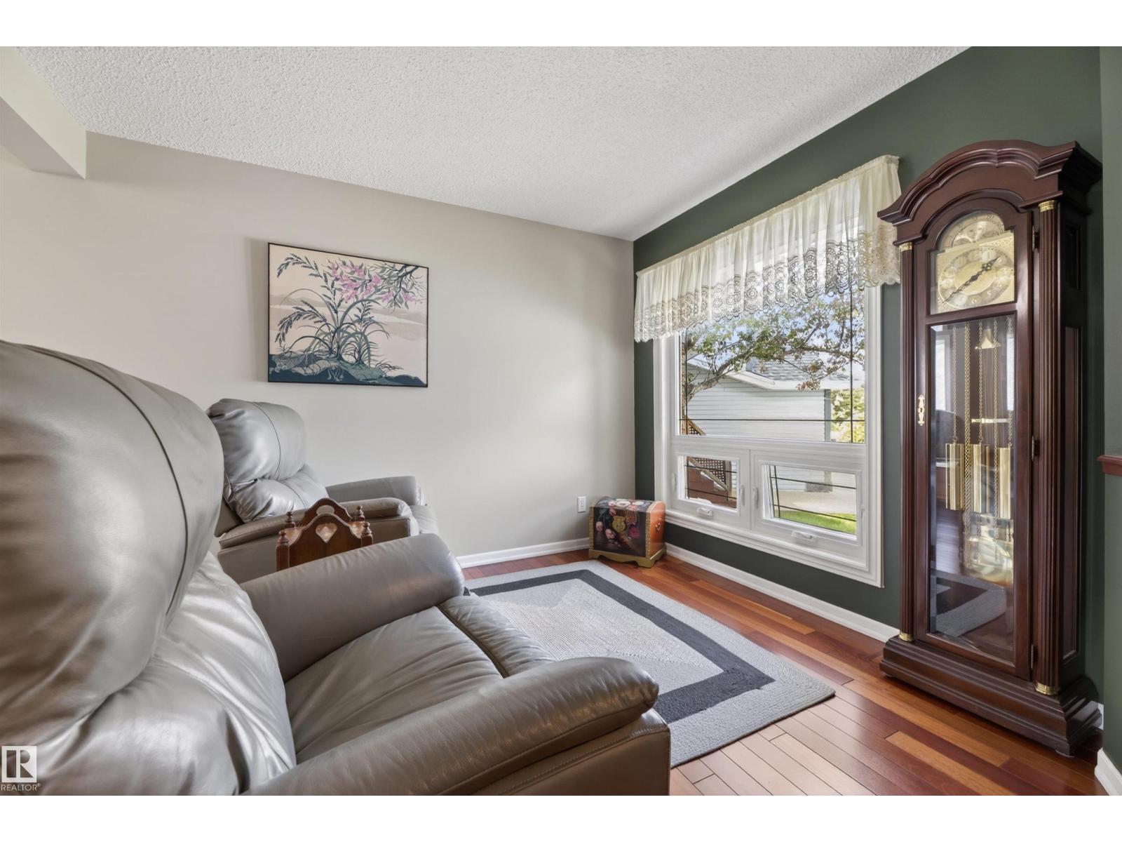 139 LILAC LN - 20
