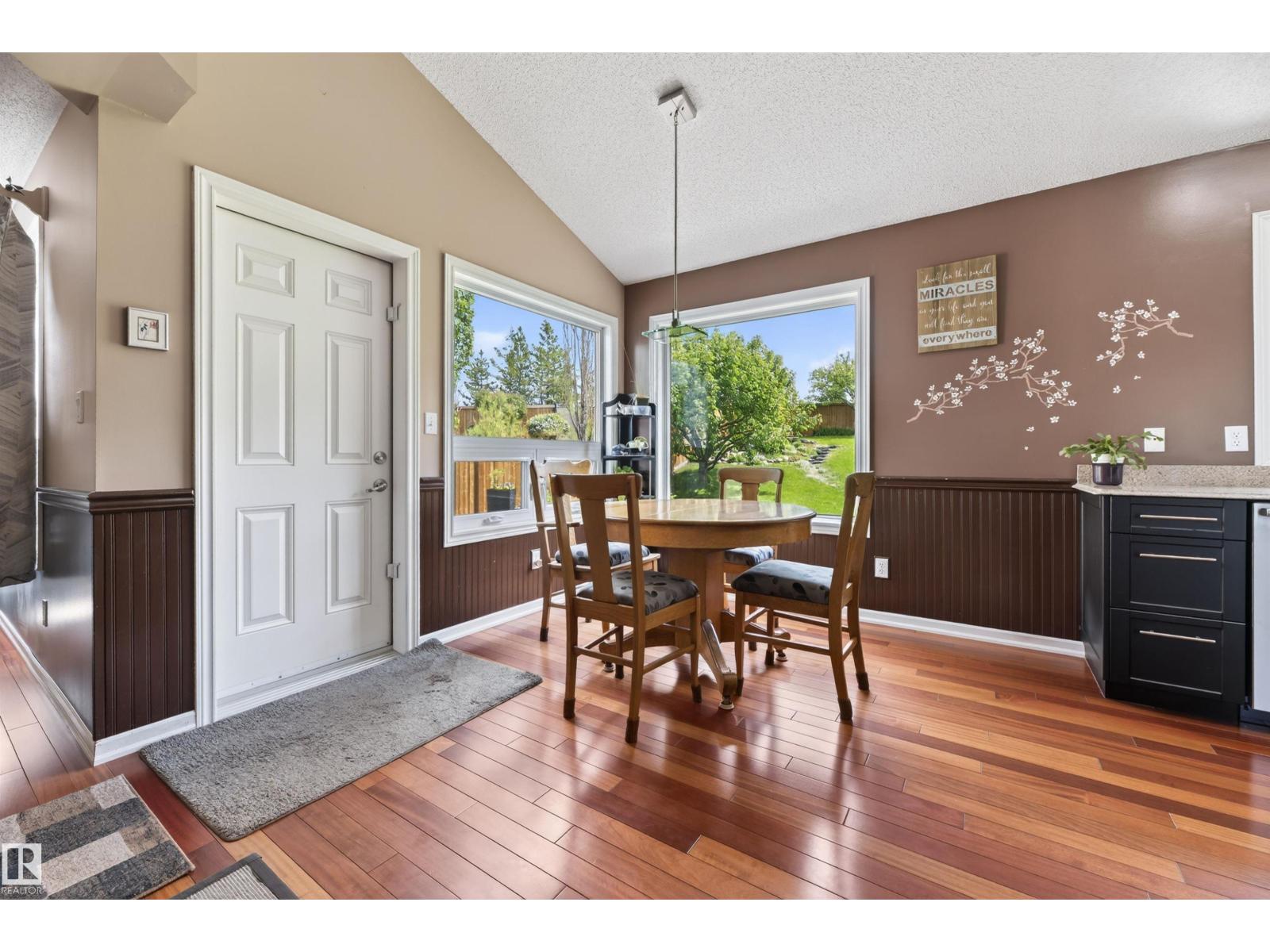 139 LILAC LN - 26
