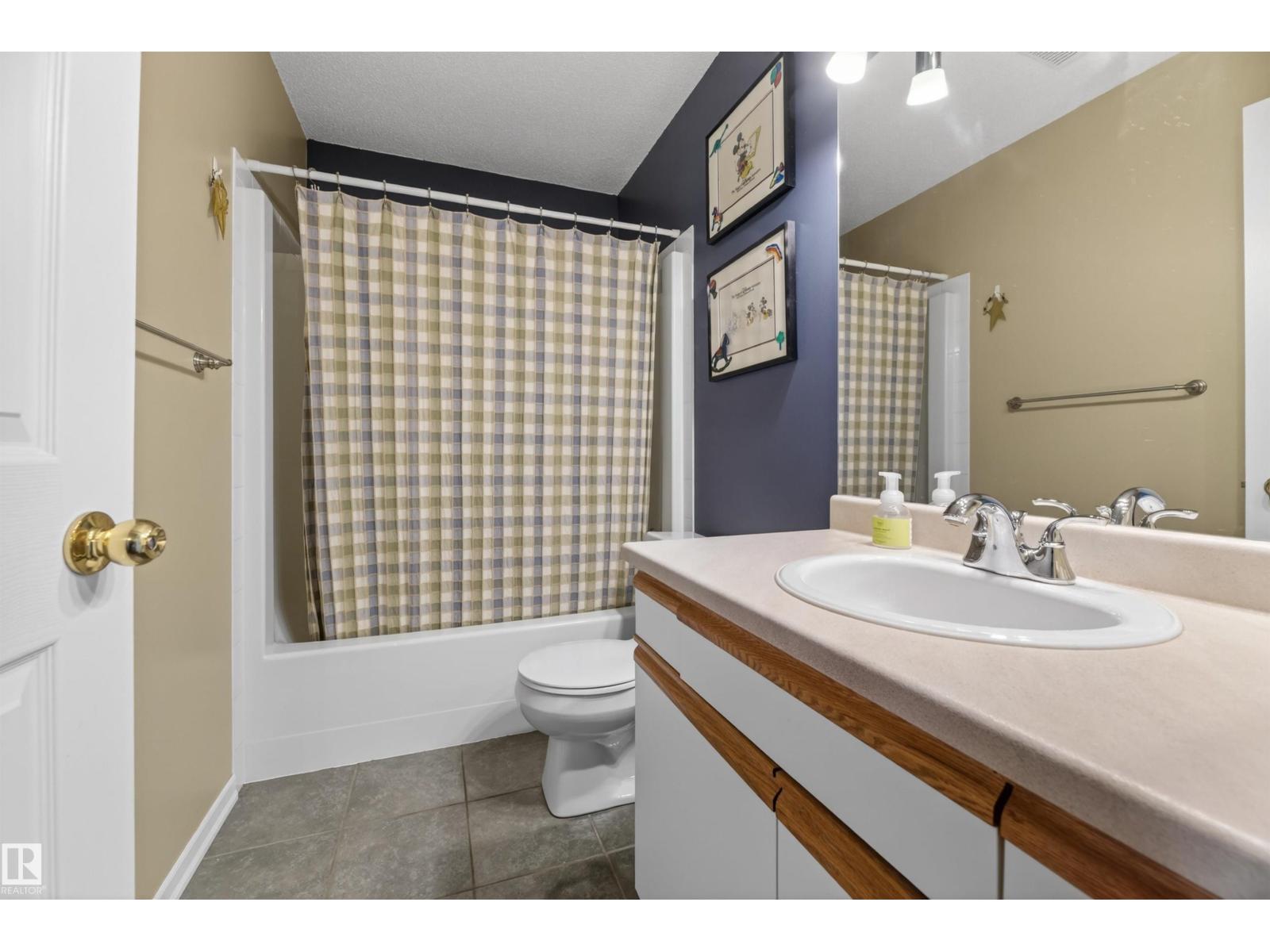 139 LILAC LN - 45