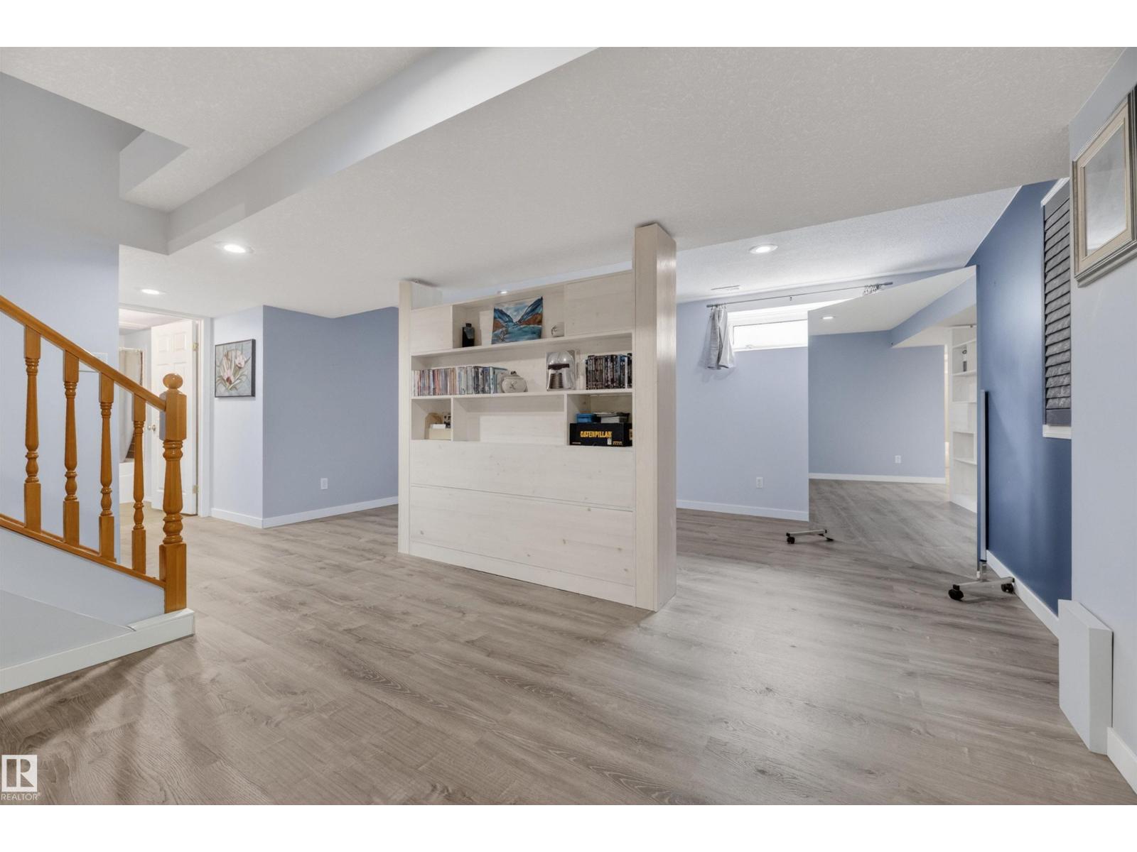 139 LILAC LN - 50