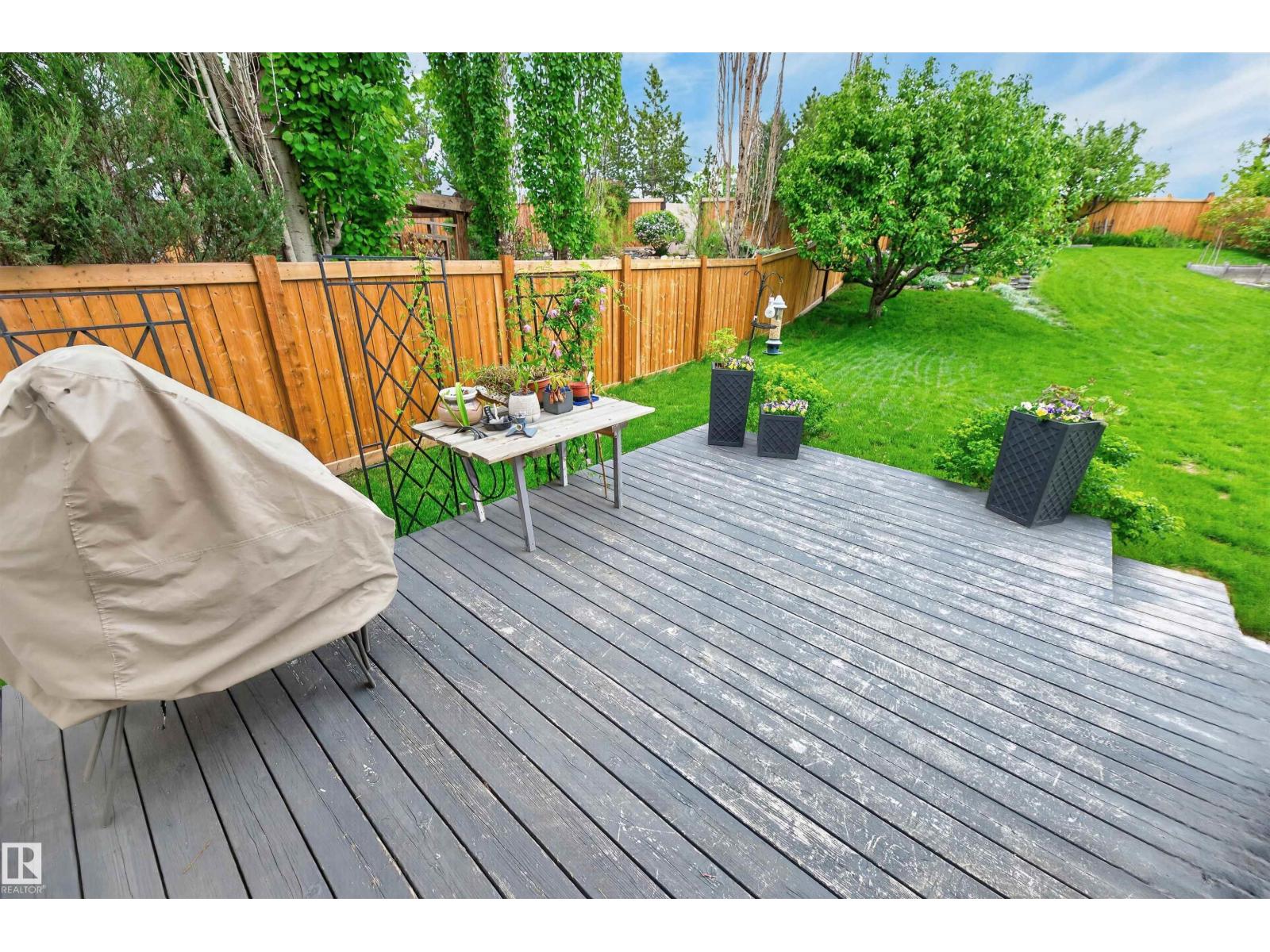 139 LILAC LN - 64