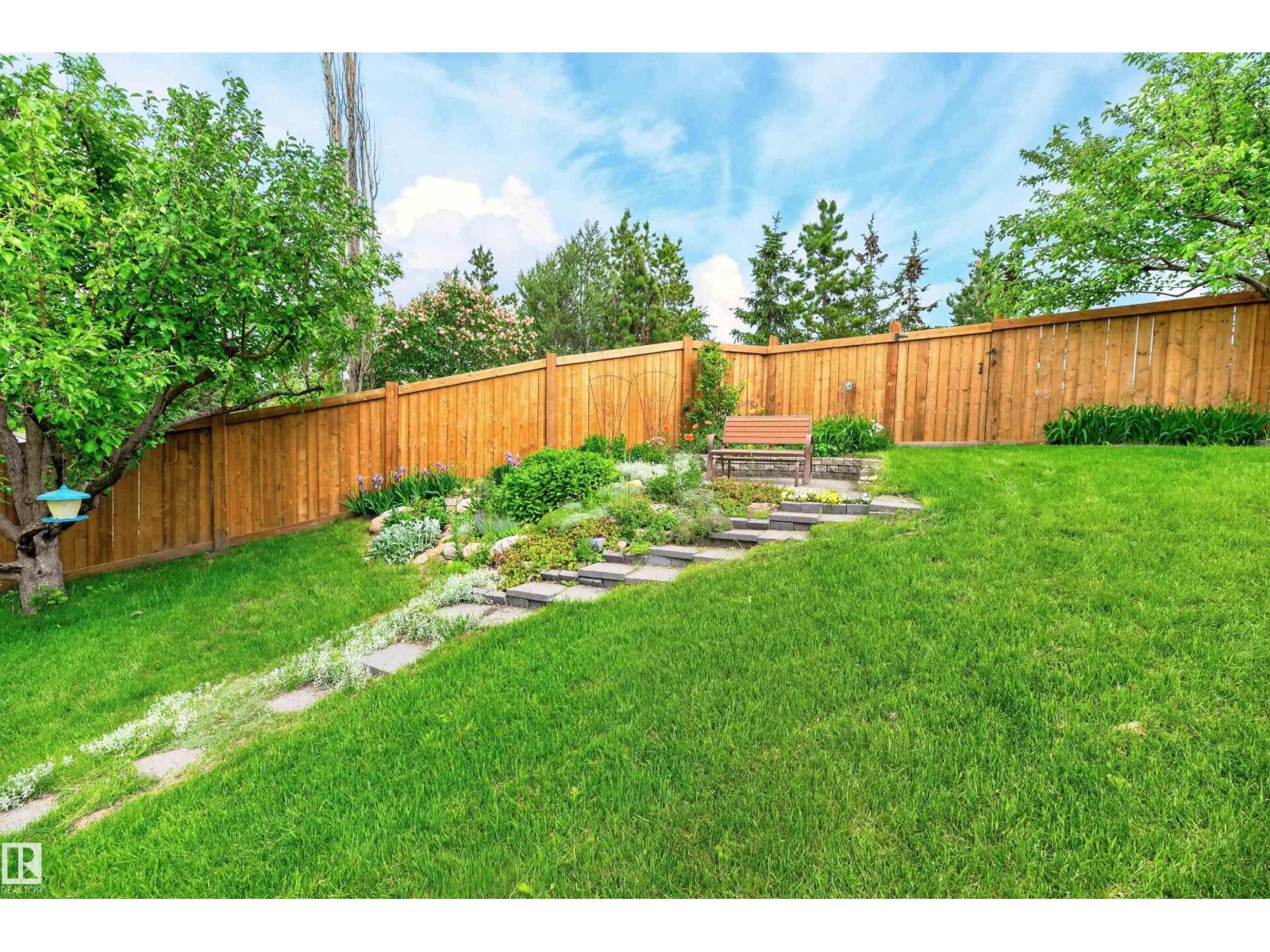 139 LILAC LN - 9